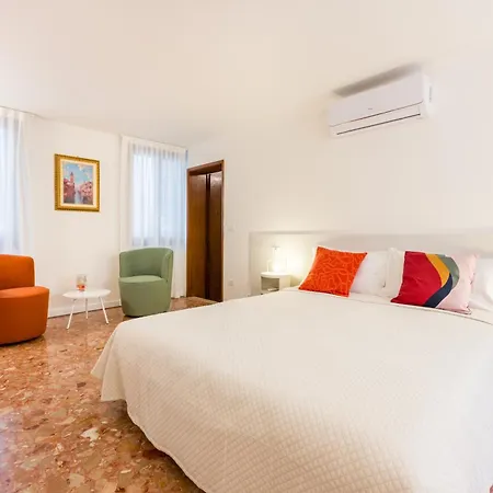 Ca Del Bezzo - Comfort & City View Venice Exterior photo